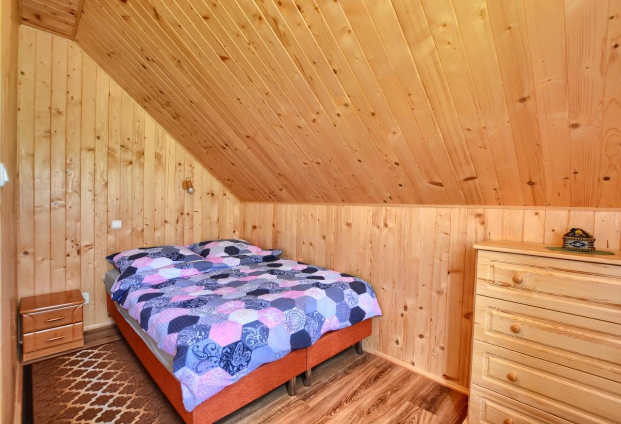 Domek W Bieszczadach U Ani Apartament 2 Orelec Exteriör bild